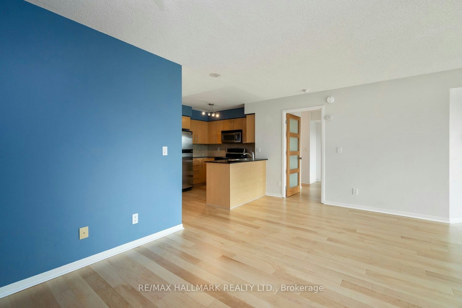 410-219 Fort York Boulevard, Toronto, ON, M6H 1A5 - 9