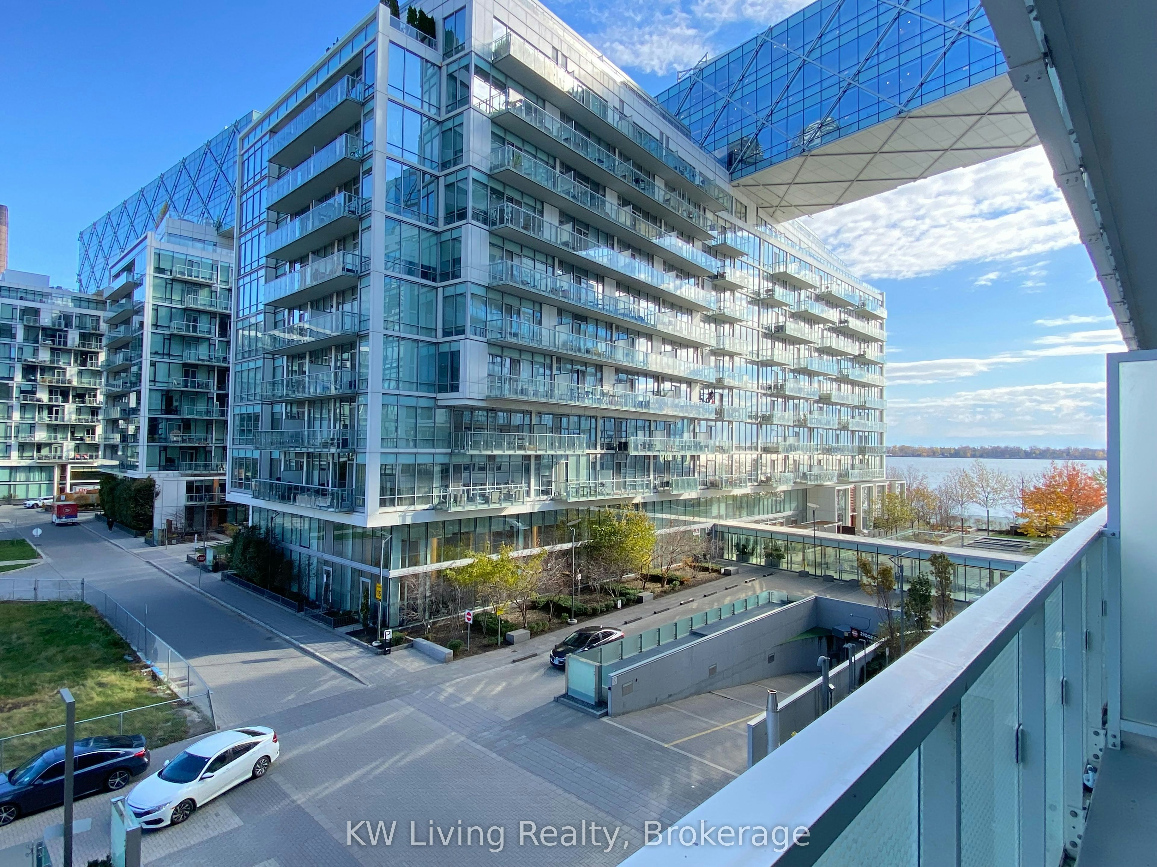 304-15 Queens Quay E, Toronto, ON, M5E 0C5 - 3