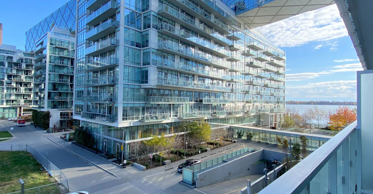 304-15 Queens Quay E, Toronto, ON, M5E 0C5 - 3