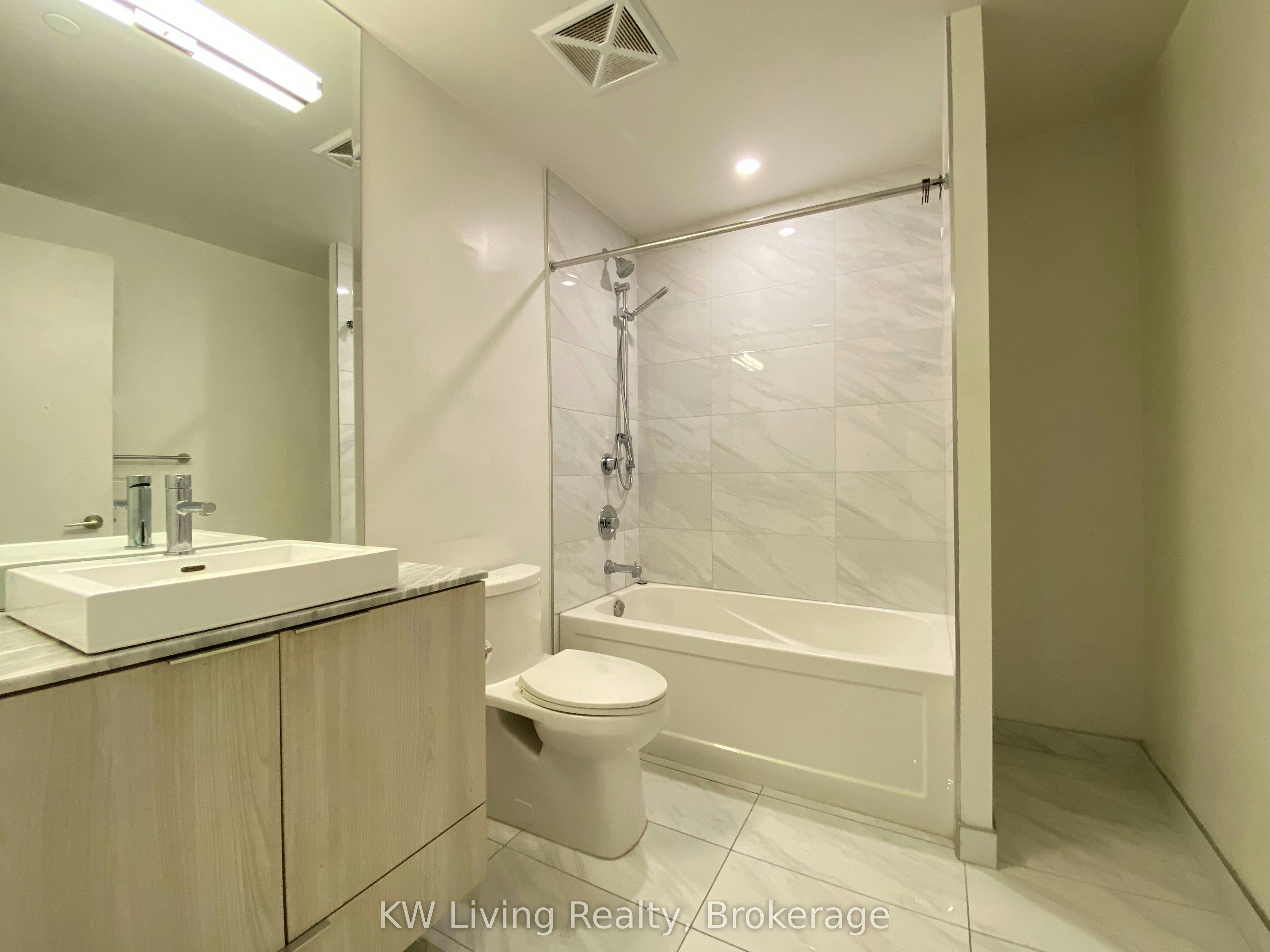 304-15 Queens Quay E, Toronto, ON, M5E 0C5 - 22