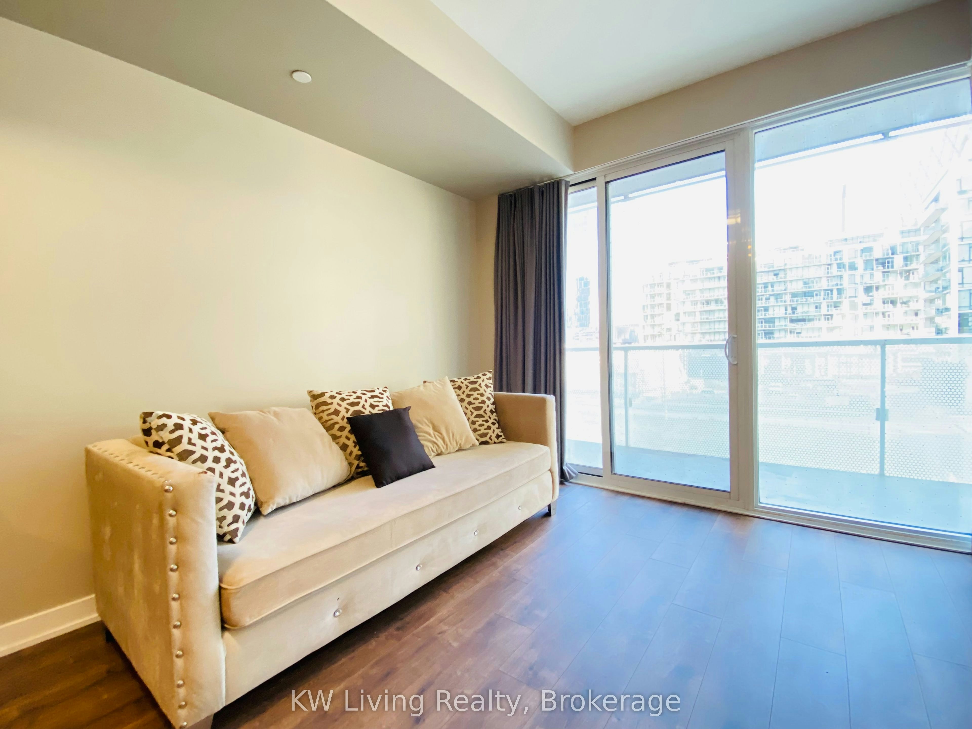 304-15 Queens Quay E, Toronto, ON, M5E 0C5 - 11
