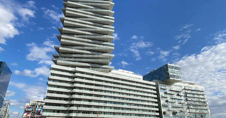 304-15 Queens Quay E, Toronto, ON, M5E 0C5 - 2