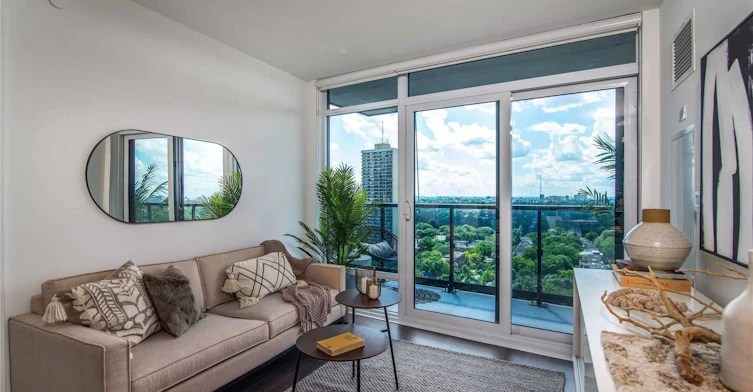 3110-18 Erskine Avenue, Toronto, ON, M4P 1Y2