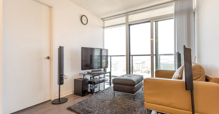 1716E-36 Lisgar Street, Toronto, ON, M6J 0C7 - 3