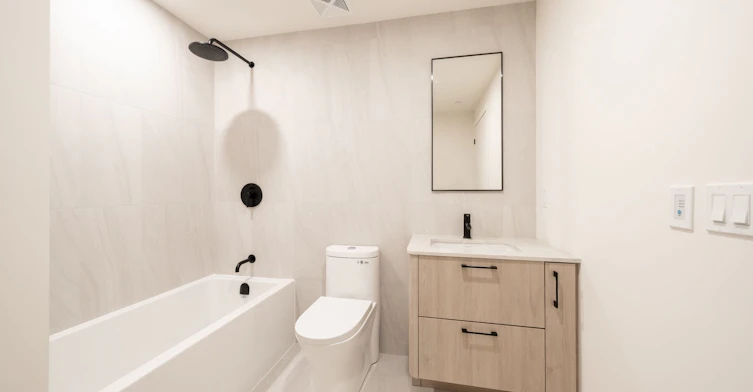 1202-109 Erskine Avenue, Toronto, ON, M4P 0G8 - 12