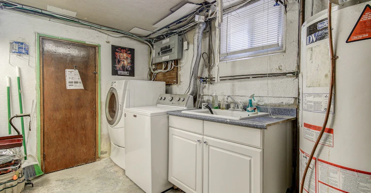 Lower-32 Laurelcrest Avenue, Toronto, ON, M3H 2A4 - 22