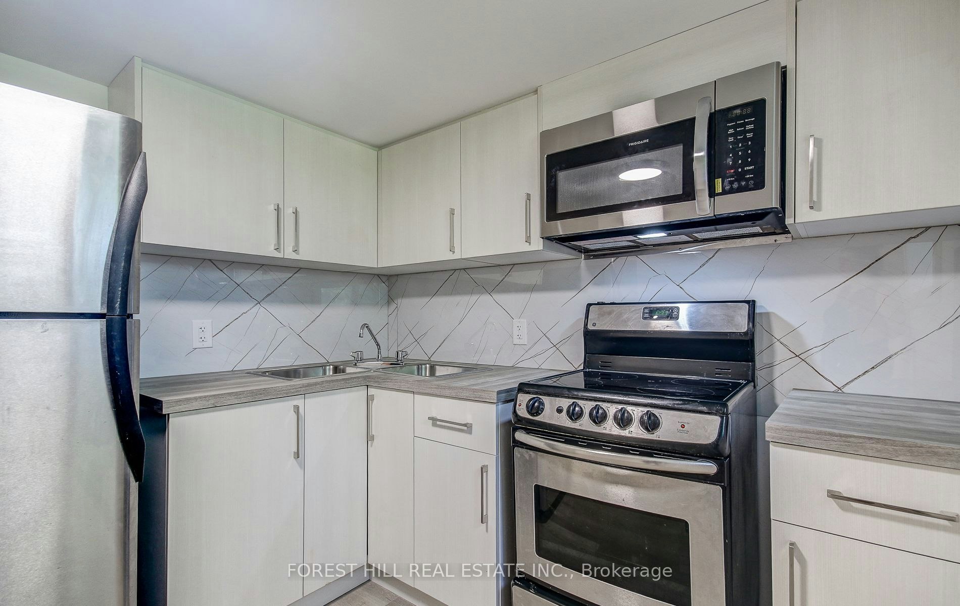 Lower-32 Laurelcrest Avenue, Toronto, ON, M3H 2A4 - 20