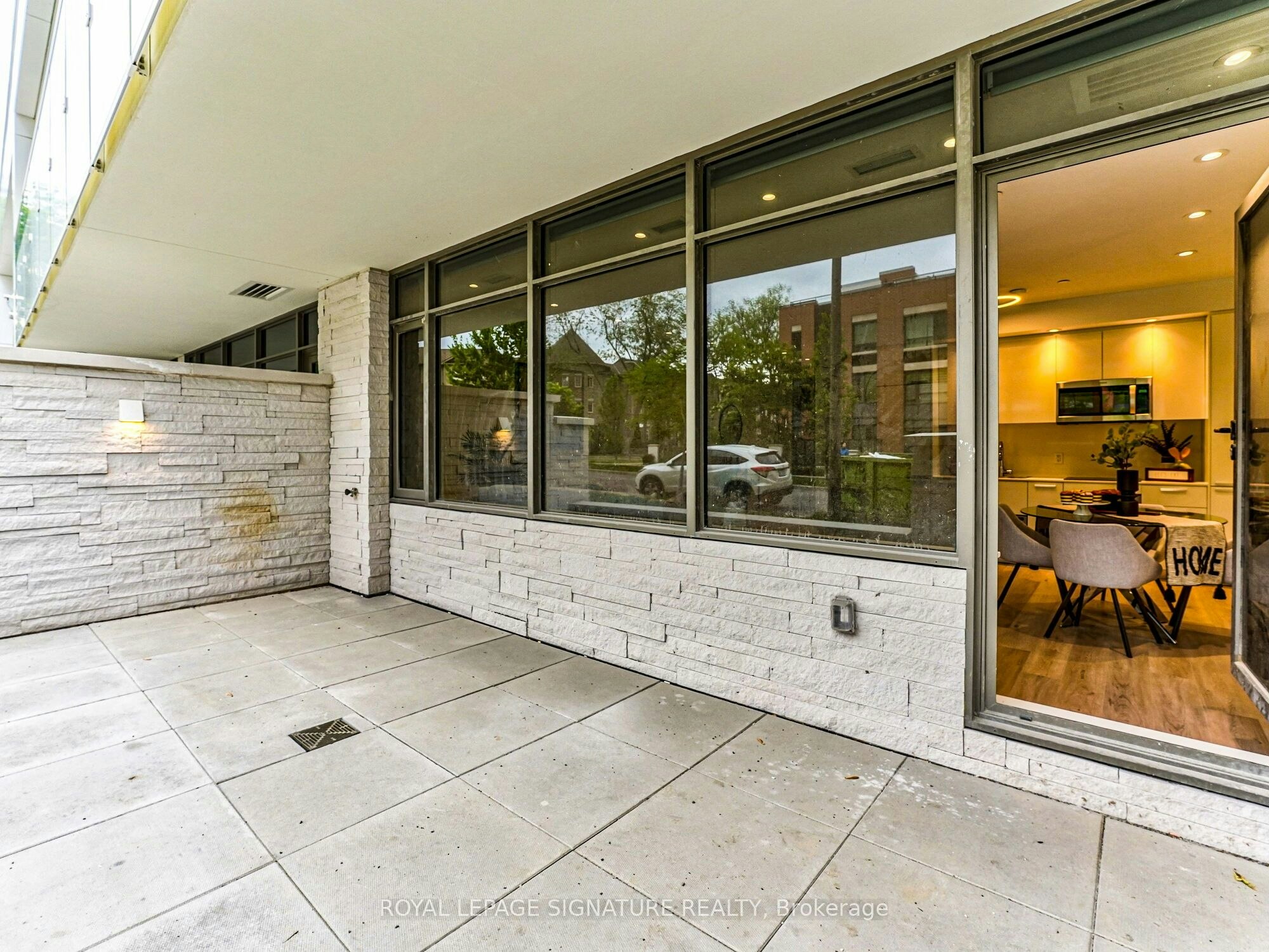TH105-75 Canterbury Place, Toronto, ON, M2N 0L2 - 17