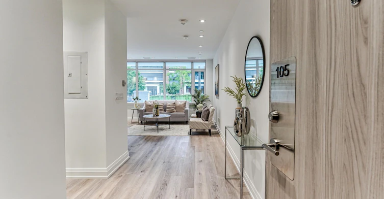 TH105-75 Canterbury Place, Toronto, ON, M2N 0L2 - 2