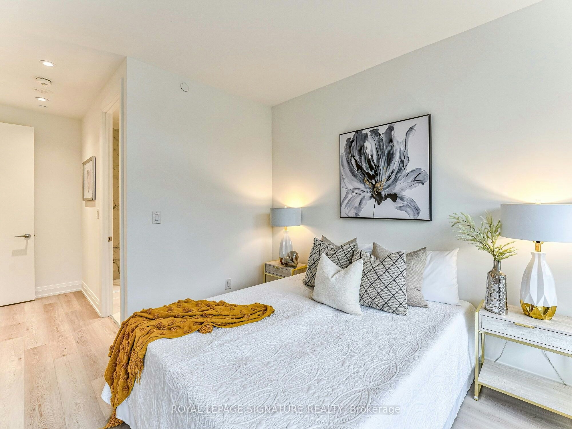 TH105-75 Canterbury Place, Toronto, ON, M2N 0L2 - 35