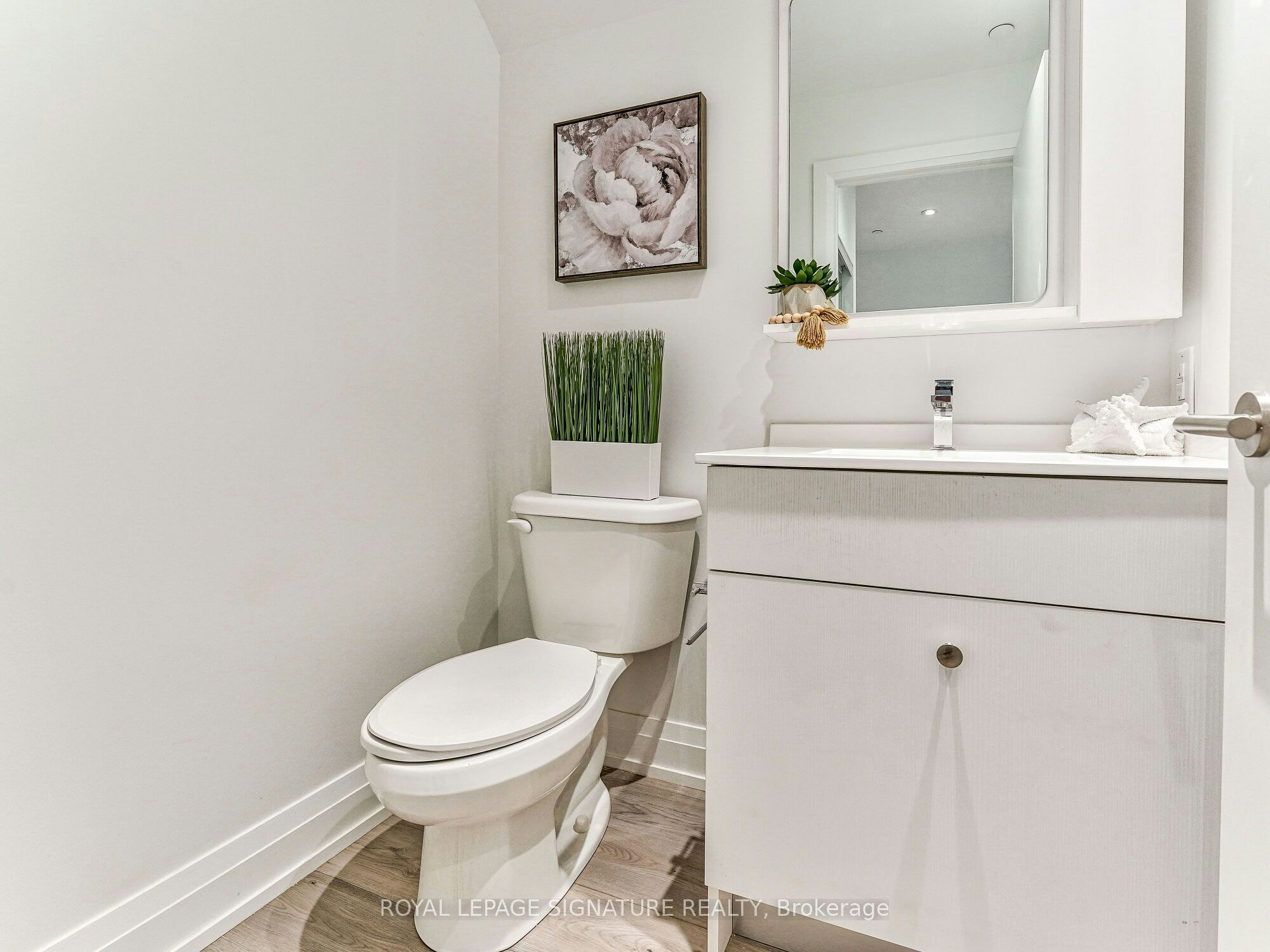 TH105-75 Canterbury Place, Toronto, ON, M2N 0L2 - 5