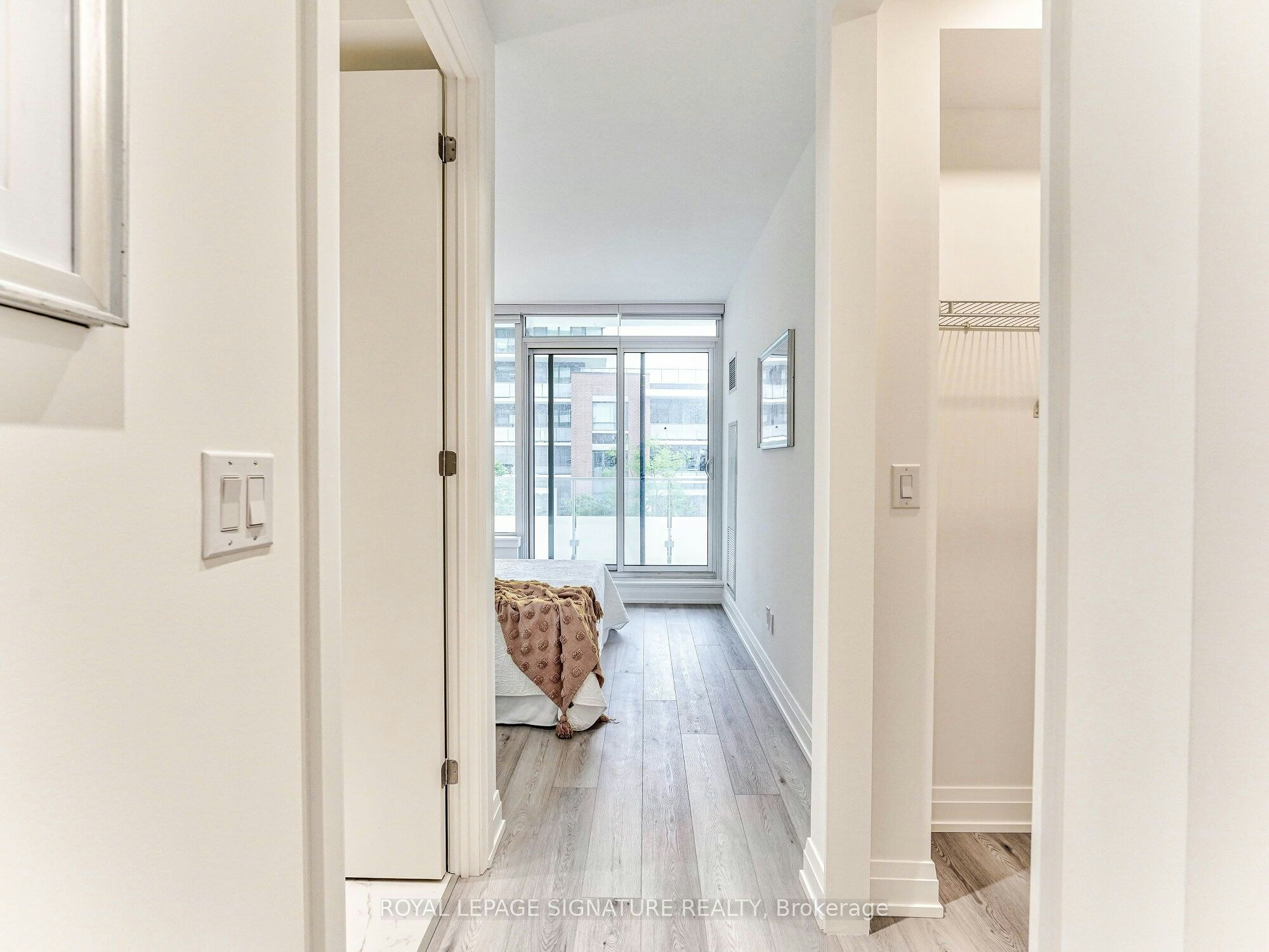 TH105-75 Canterbury Place, Toronto, ON, M2N 0L2 - 31