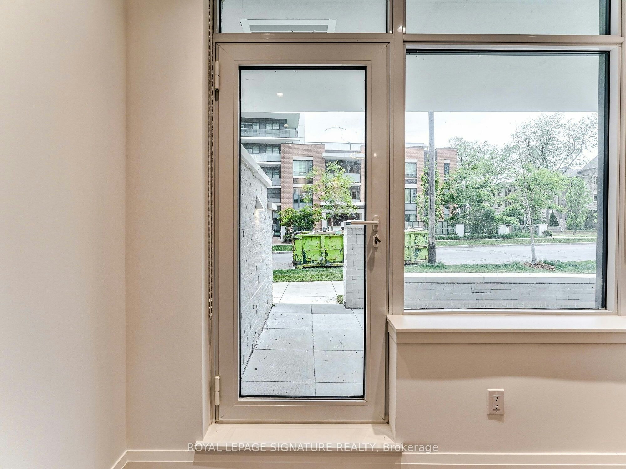 TH105-75 Canterbury Place, Toronto, ON, M2N 0L2 - 16