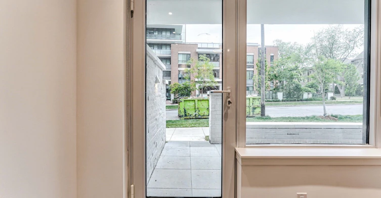 TH105-75 Canterbury Place, Toronto, ON, M2N 0L2 - 16