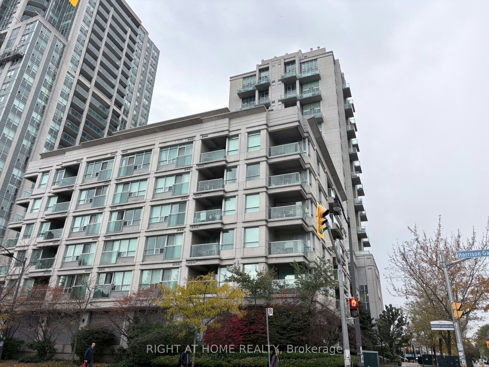 uph15-19 Avondale Avenue, Toronto, ON, M2N 0A6 - 37