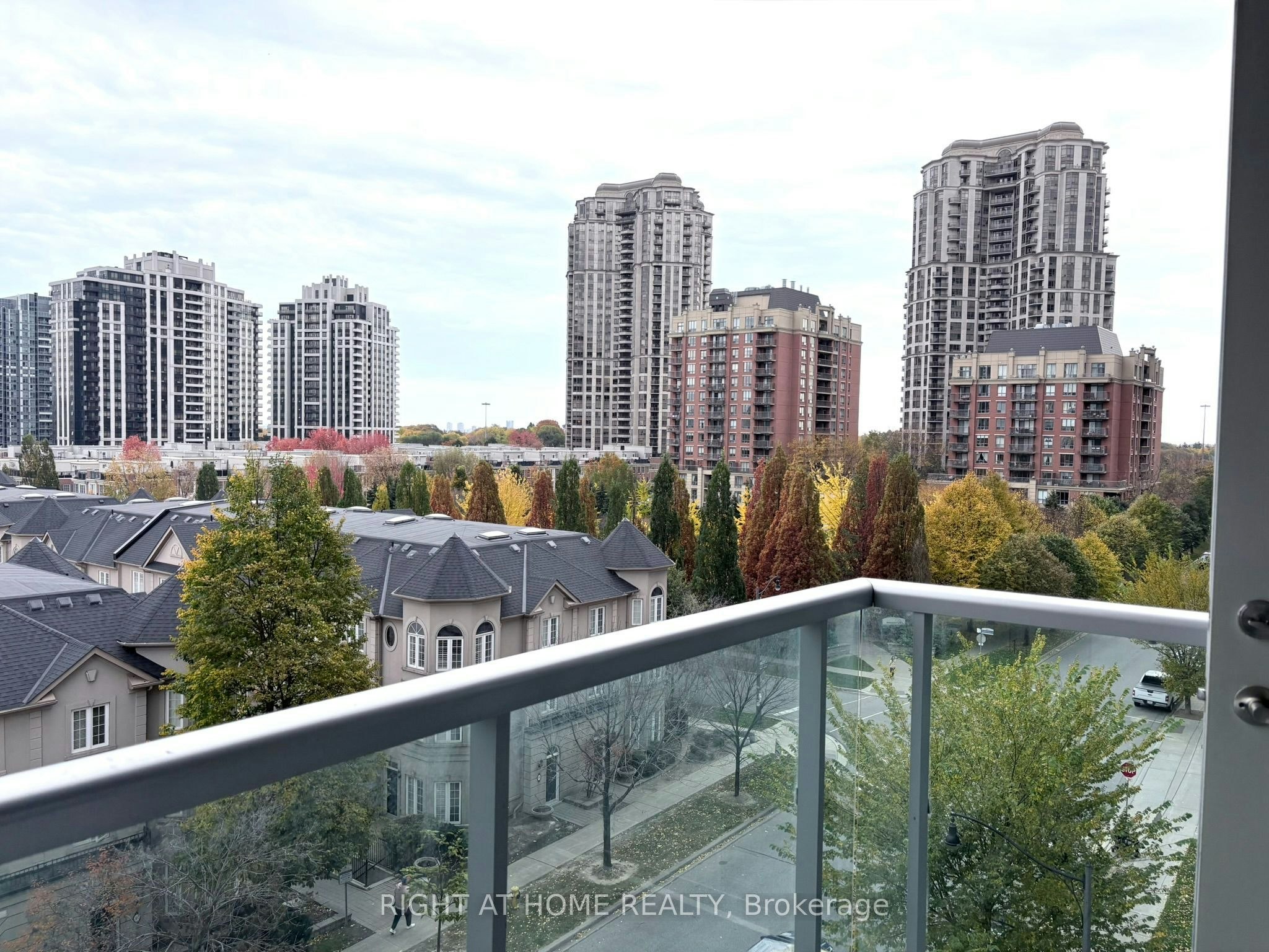 uph15-19 Avondale Avenue, Toronto, ON, M2N 0A6 - 18