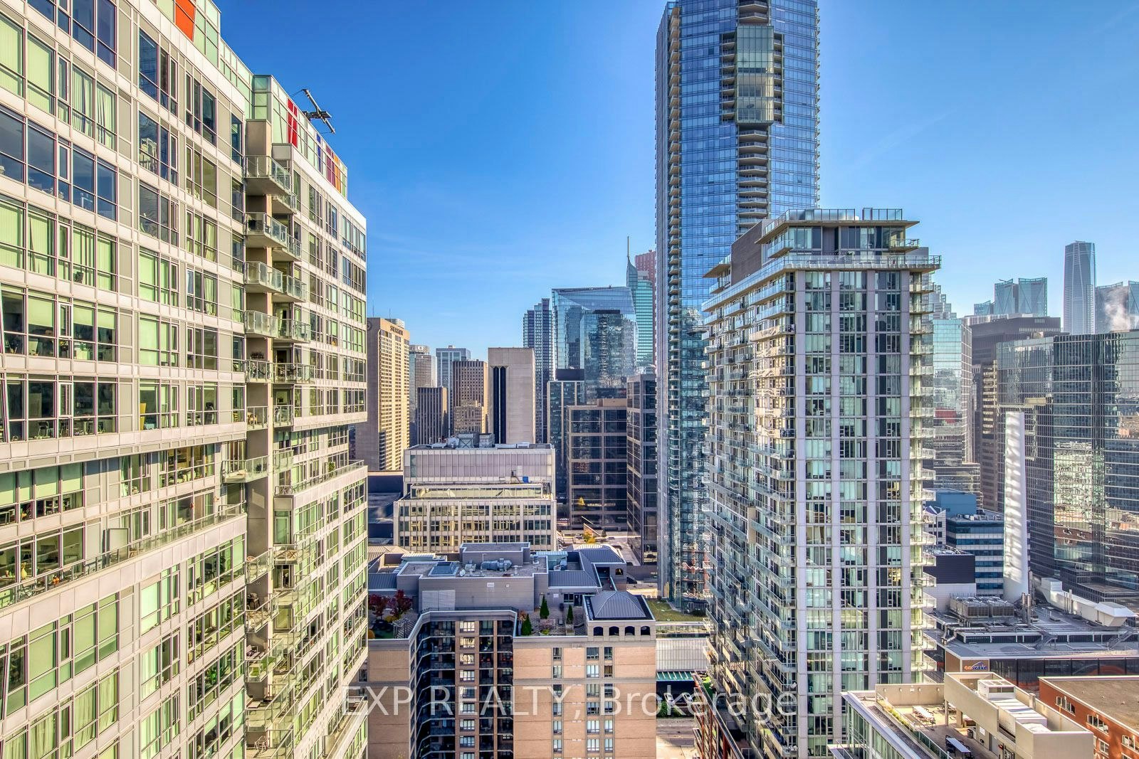 2702-30 Nelson Street E, Toronto, ON, M5V 0H5 - 22
