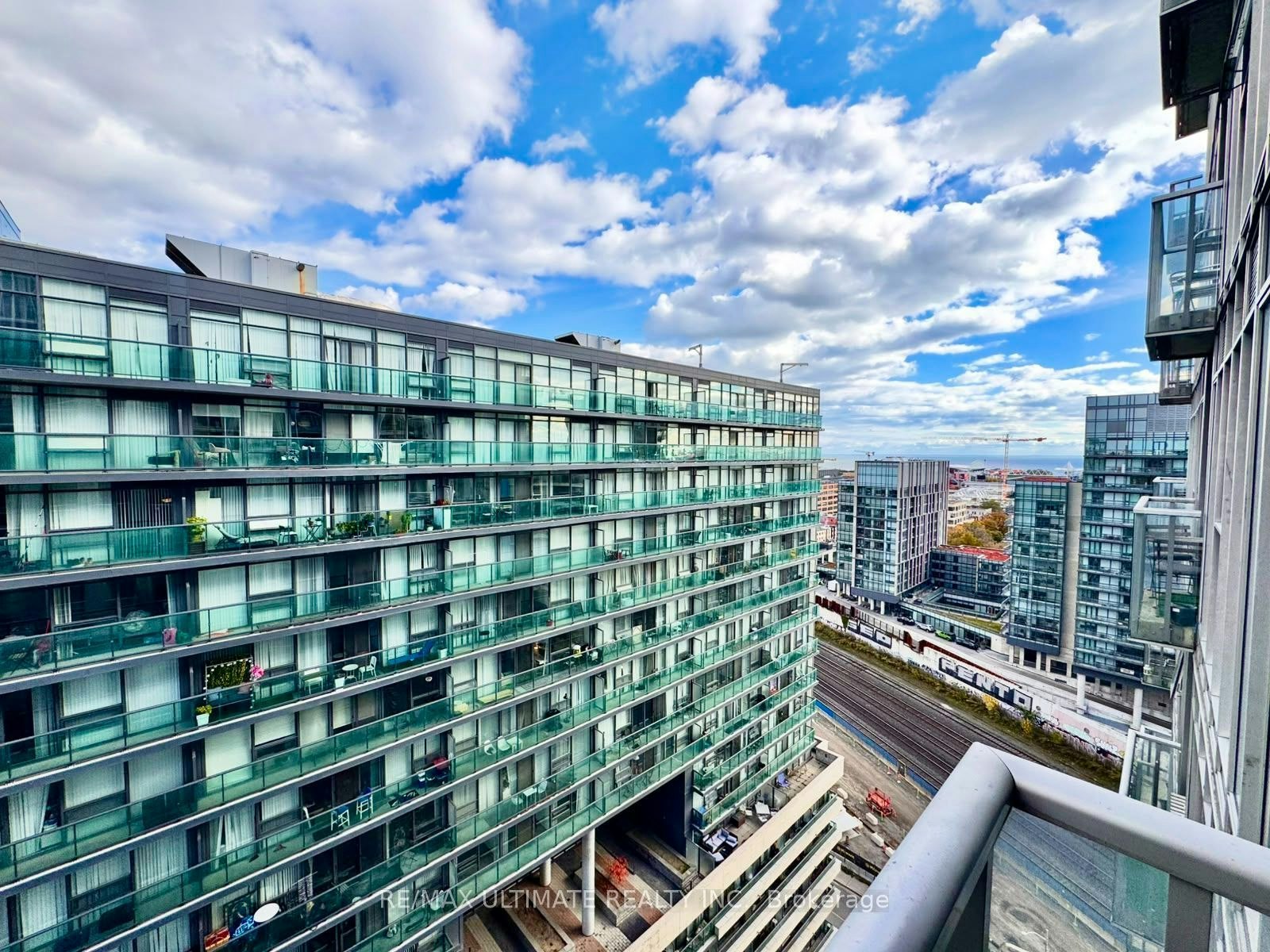 1708-150 Sudbury Street, Toronto, ON, M6J 3S8 - 2