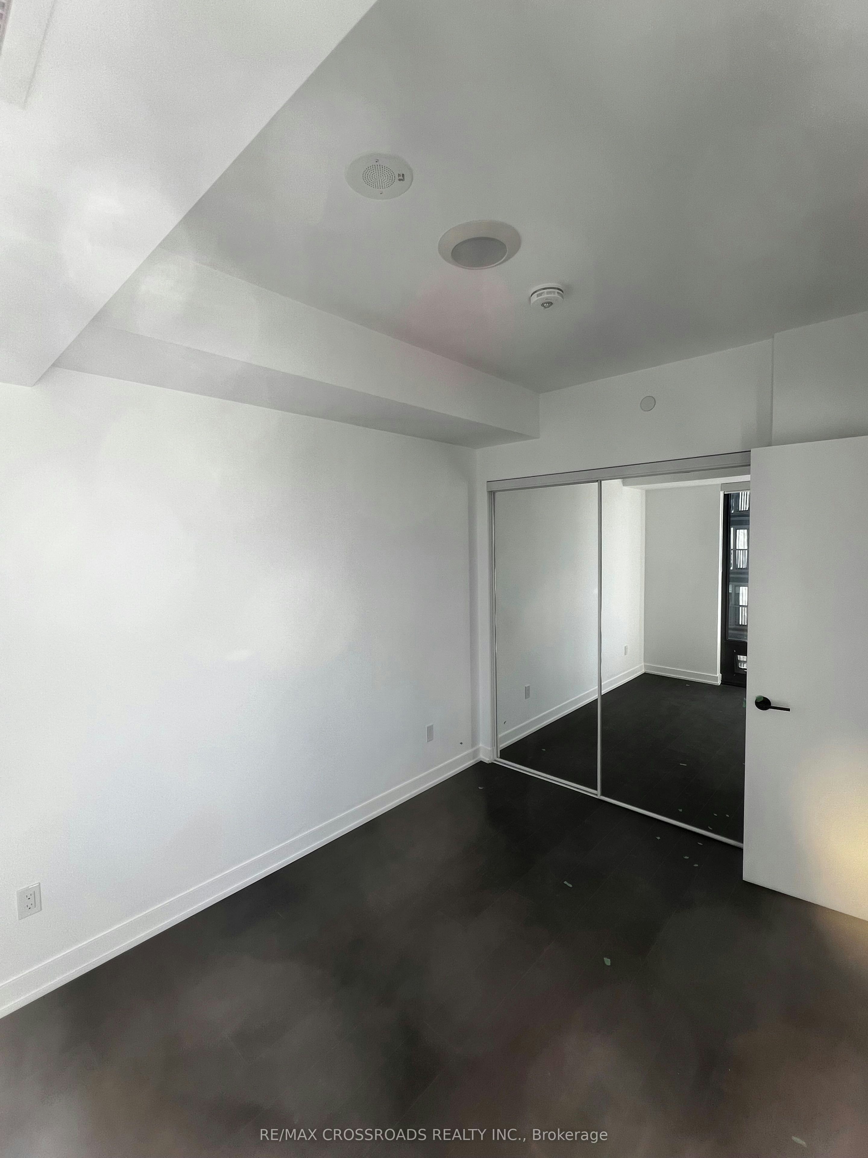 1909-91 Montclair Avenue, Toronto, ON, M5P 1P5 - 5