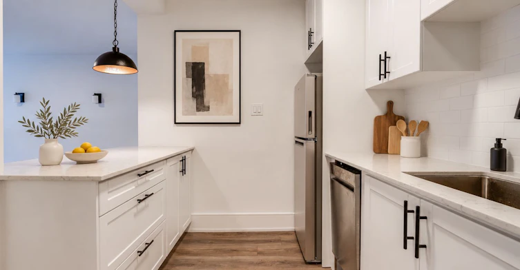 C1-231 Vaughan Road, Toronto, ON, M6C 2M9 - 3