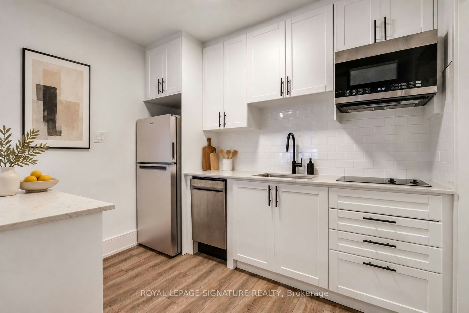 C1-231 Vaughan Road, Toronto, ON, M6C 2M9 - 4