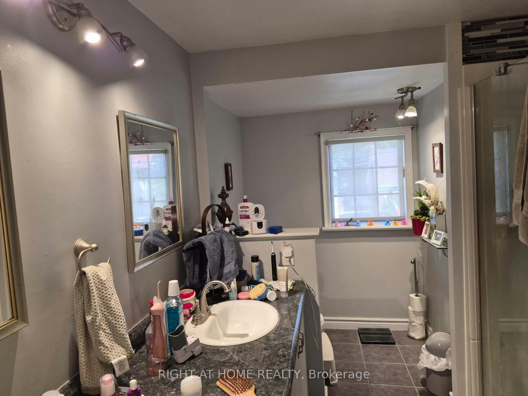 17 Gwendolen Avenue, Toronto, ON, M2N 1A1 - 21
