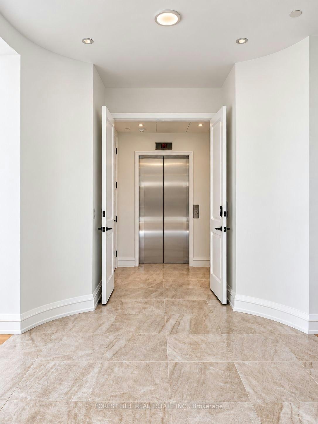 6B-2010 Bathurst Street, Toronto, ON, M5P 0A8