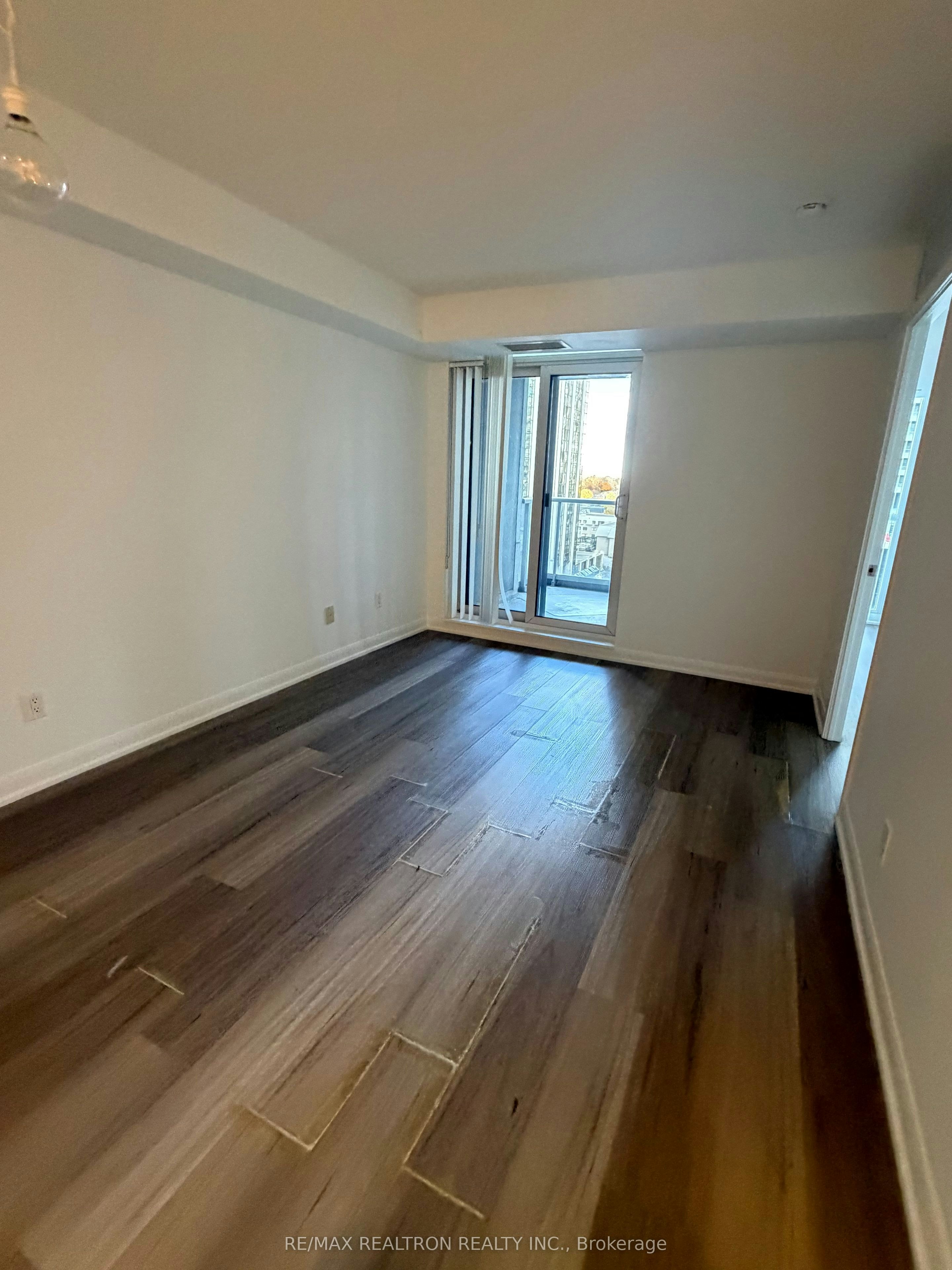 909-4968 Yonge Street, Toronto, ON, M2N 7G9 - 8