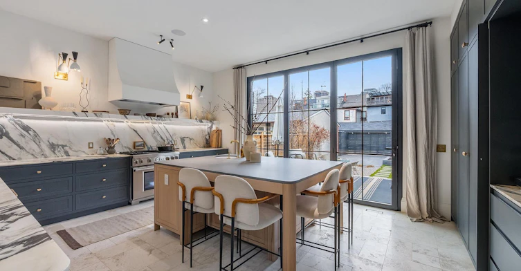 239 Borden Street, Toronto, ON, M5S 2N5 - 9