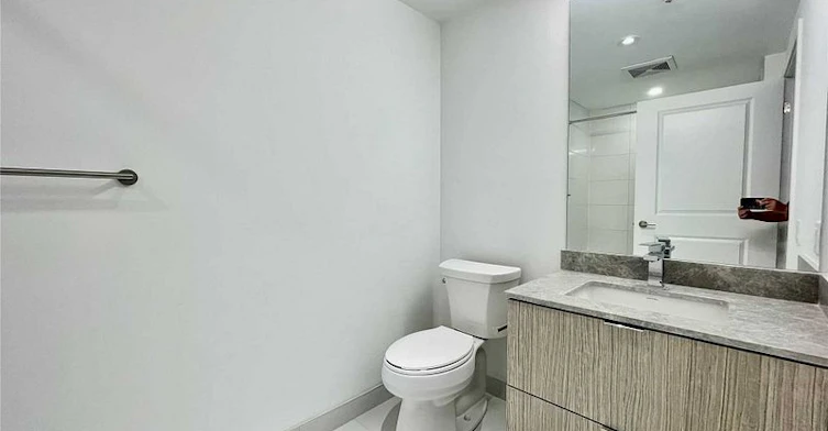 1702-395 Bloor Street E, Toronto, ON, M4W 0B4 - 14