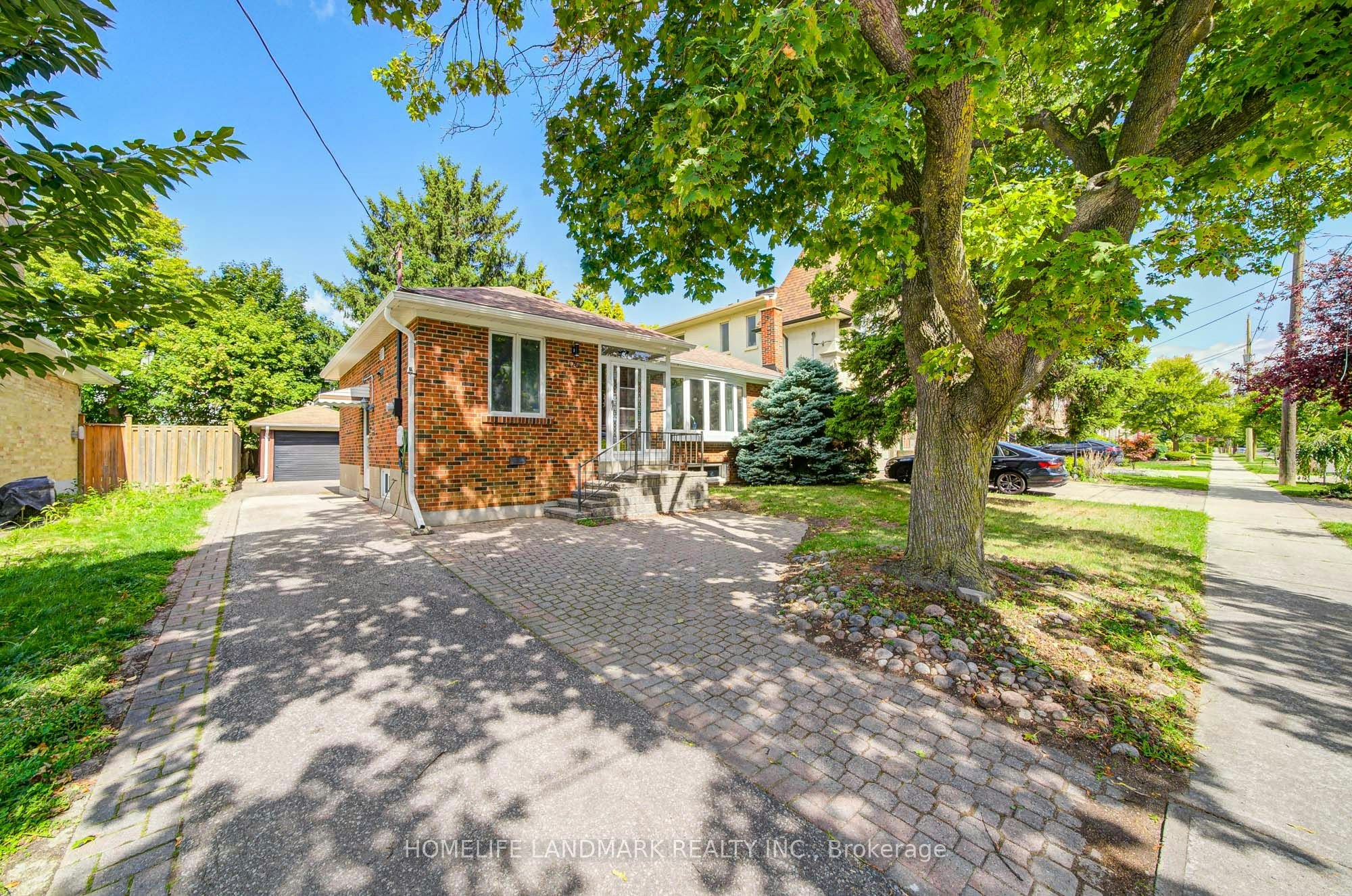 176 Mckee Avenue, Toronto, ON, M2N 4C7