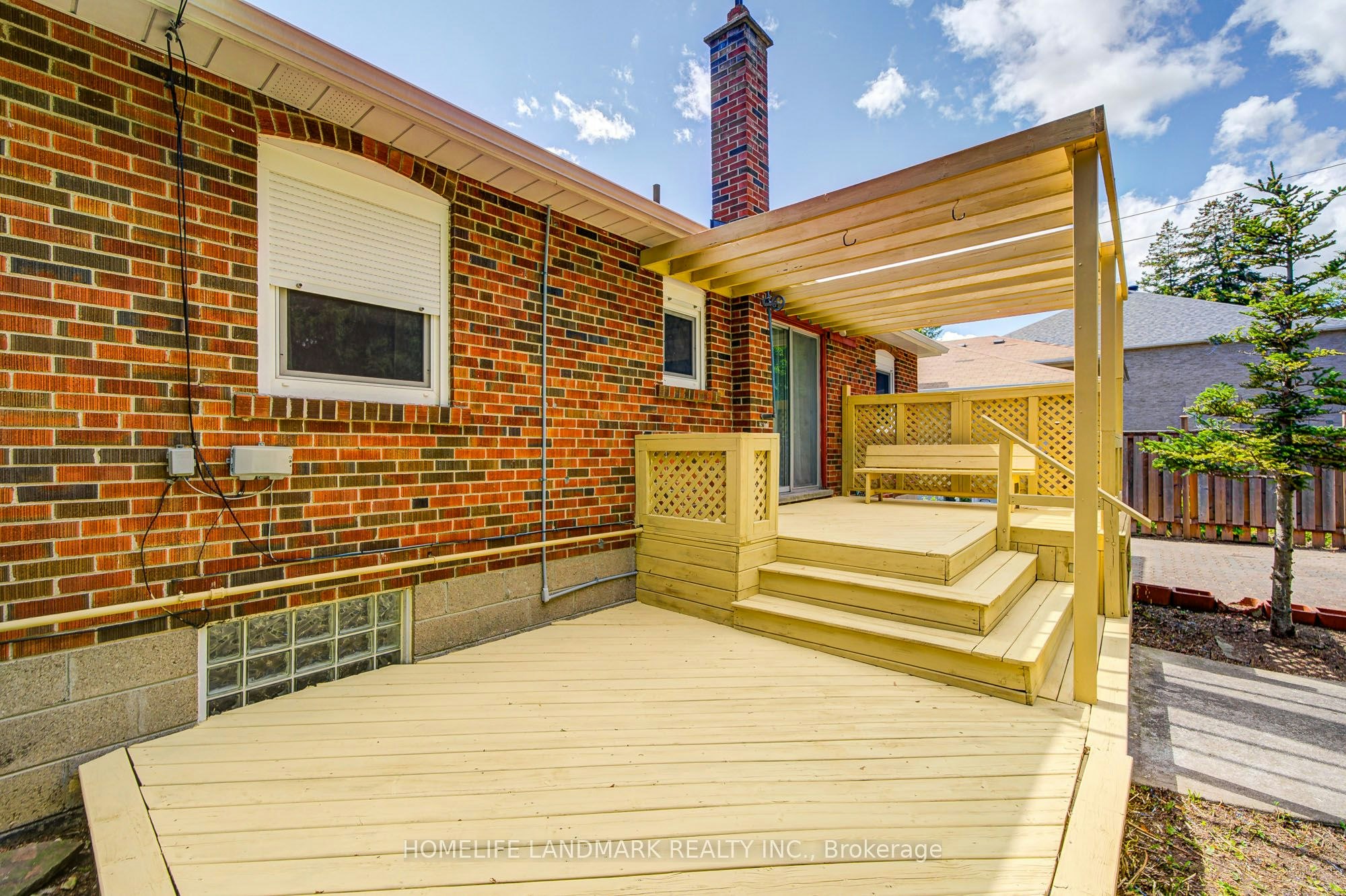 176 Mckee Avenue, Toronto, ON, M2N 4C7 - 23