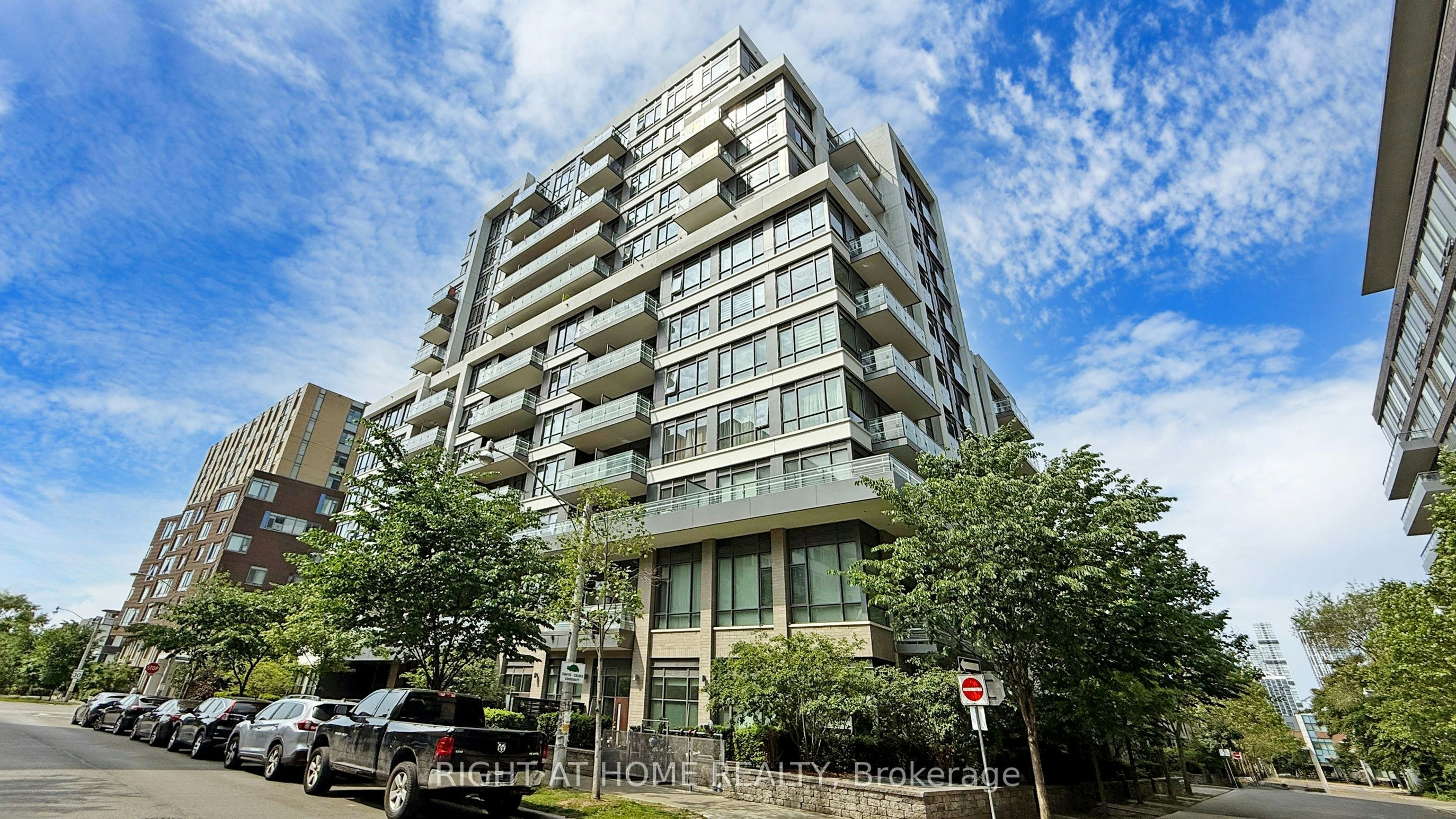 714-200 Sackville Street, Toronto, ON, M5A 0C4