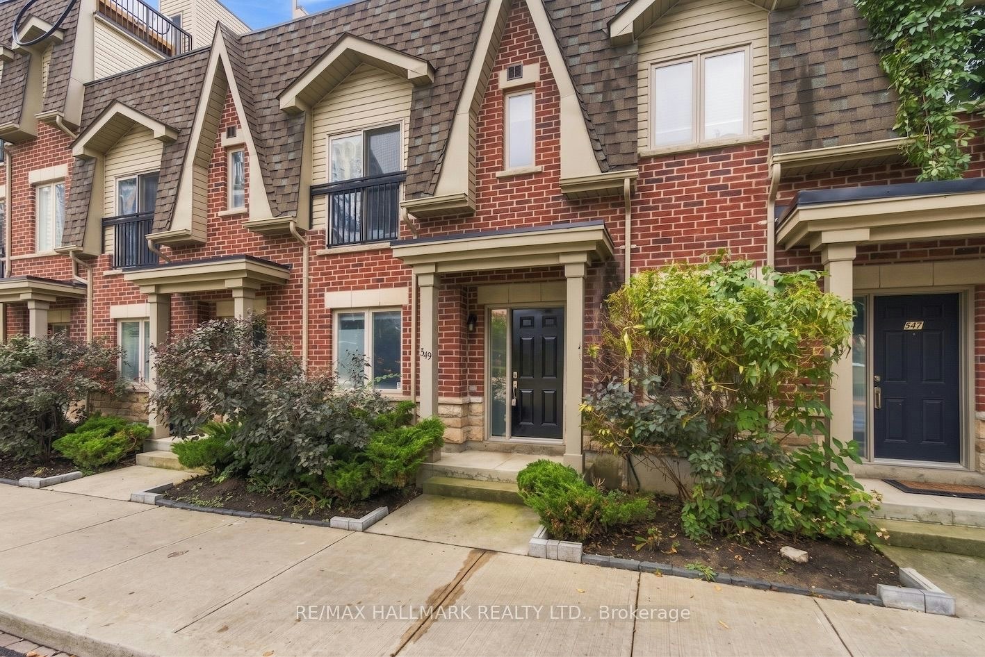 549 Shuter Street, Toronto, ON, M5A 1X9