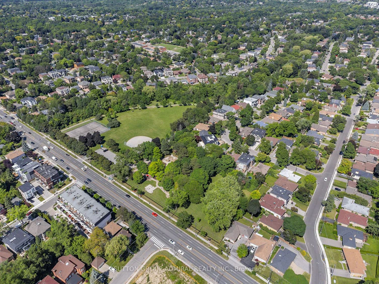 1210-2 Clairtrell Road, Toronto, ON, M2N 7H5 - 36