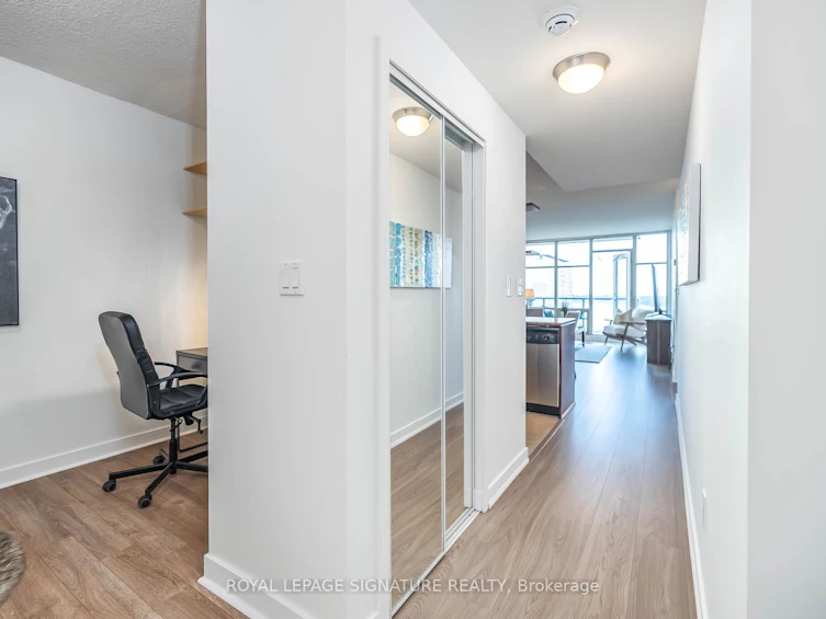 1611-10 Navy Wharf Court, Toronto, ON, M5V 3V2 - 4