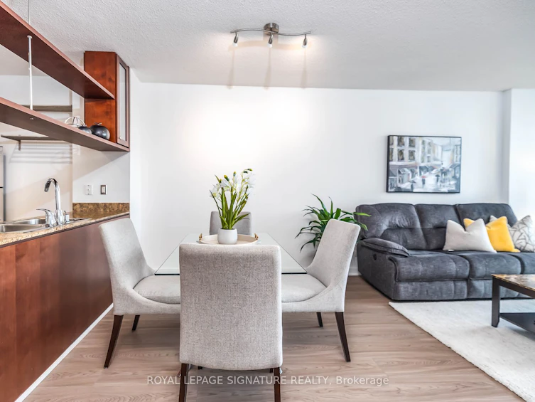 1611-10 Navy Wharf Court, Toronto, ON, M5V 3V2 - 11