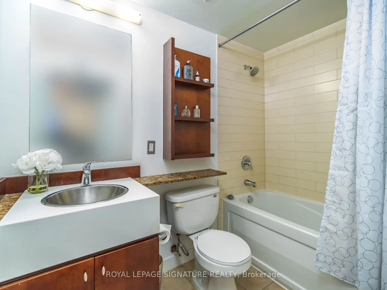 1611-10 Navy Wharf Court, Toronto, ON, M5V 3V2 - 18