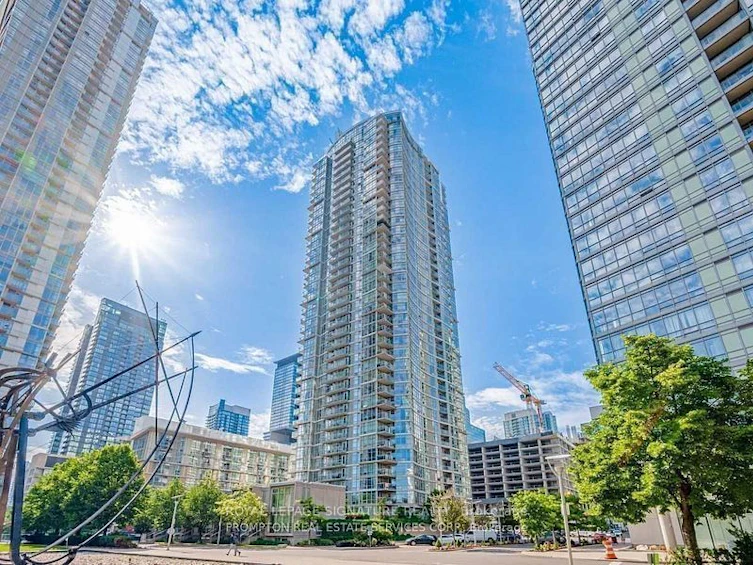 1611-10 Navy Wharf Court, Toronto, ON, M5V 3V2 - 24