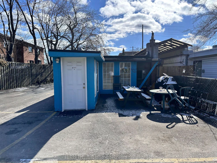 816 Sheppard Avenue W, Toronto, ON, M3H 2T1 - 5