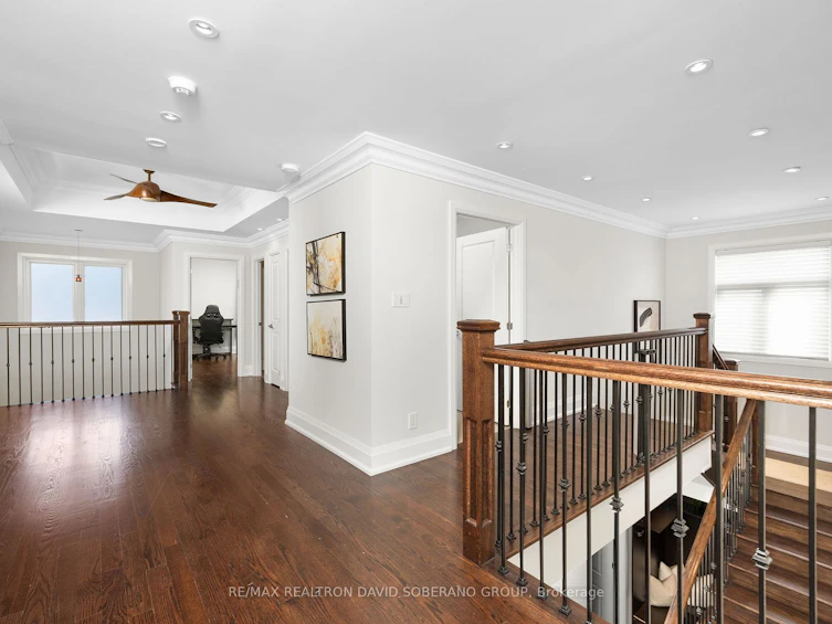 77 Waterloo Avenue, Toronto, ON, M3H 3Y3 - 15