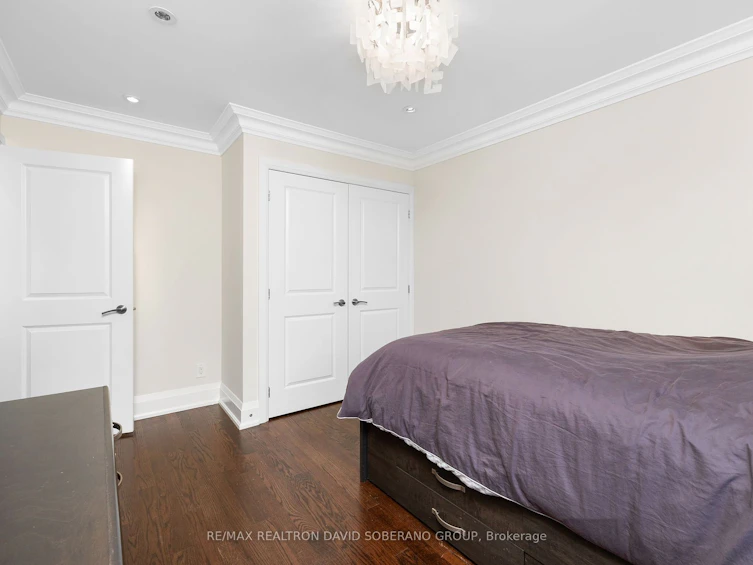 77 Waterloo Avenue, Toronto, ON, M3H 3Y3 - 24