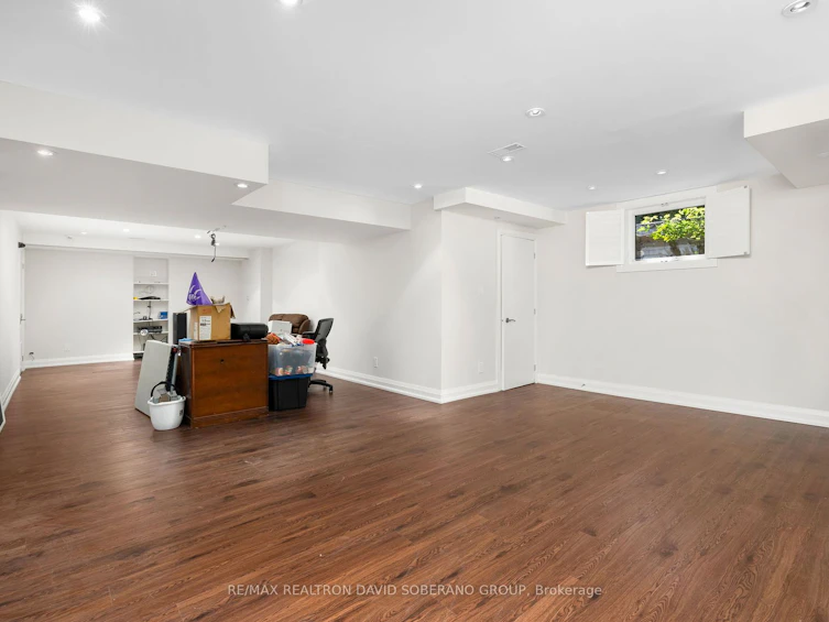77 Waterloo Avenue, Toronto, ON, M3H 3Y3 - 29