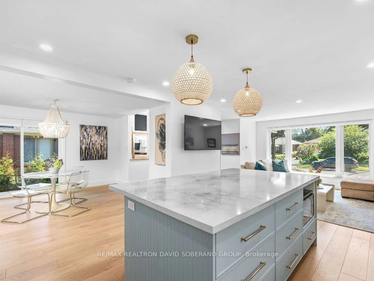 10 Cavotti Crescent, Toronto, ON, M3H 4V1 - 9