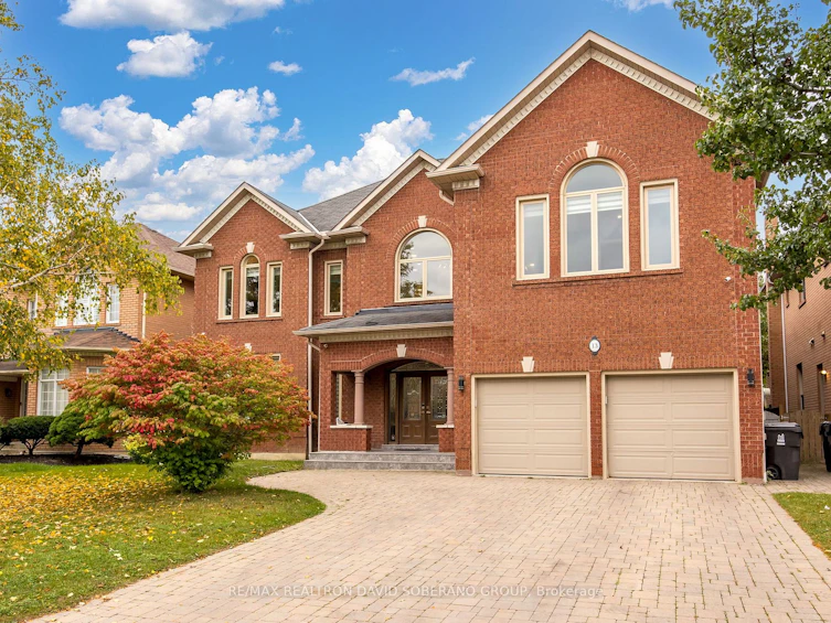 13 Ambassador Place, Toronto, ON, M3H 5Z9