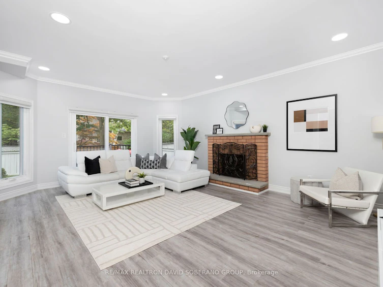 13 Ambassador Place, Toronto, ON, M3H 5Z9 - 9