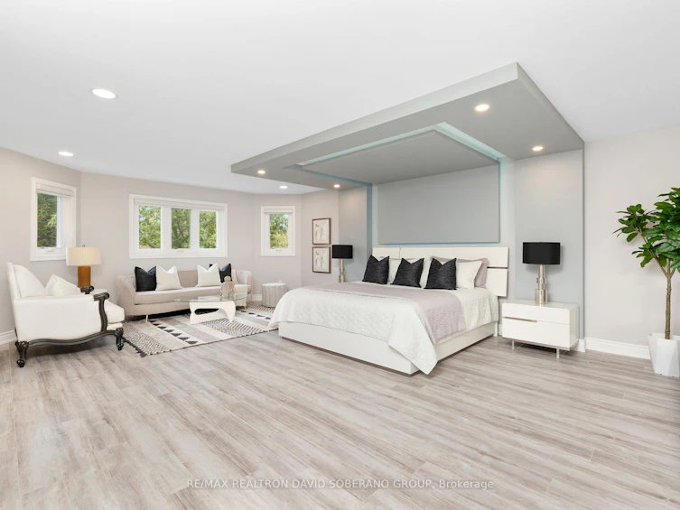 13 Ambassador Place, Toronto, ON, M3H 5Z9 - 18