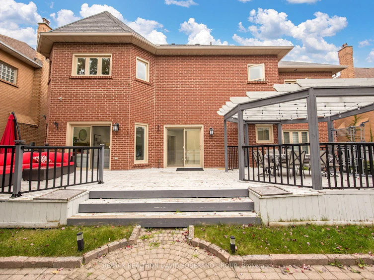 13 Ambassador Place, Toronto, ON, M3H 5Z9 - 33