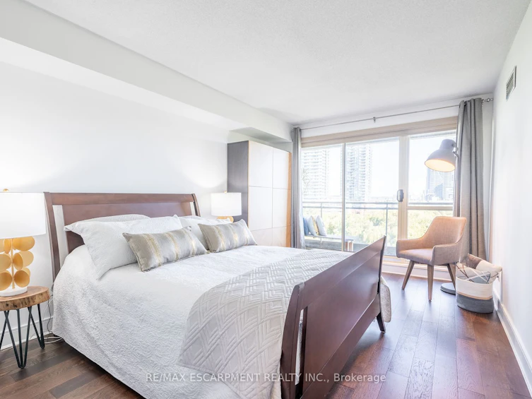 810-2261 Lake Shore Boulevard, Toronto, ON, M8V 3X1 - 15