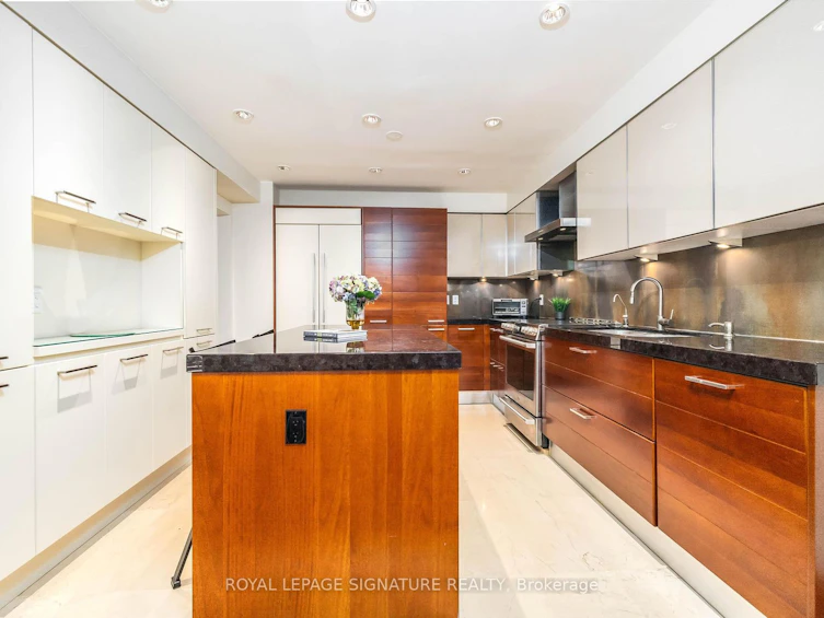 43 Snowshoe Millway N/A, Toronto, ON, M2L 1T4 - 10